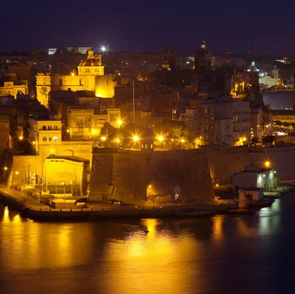 Night view senglea from valetta 1024x597 1 600x597
